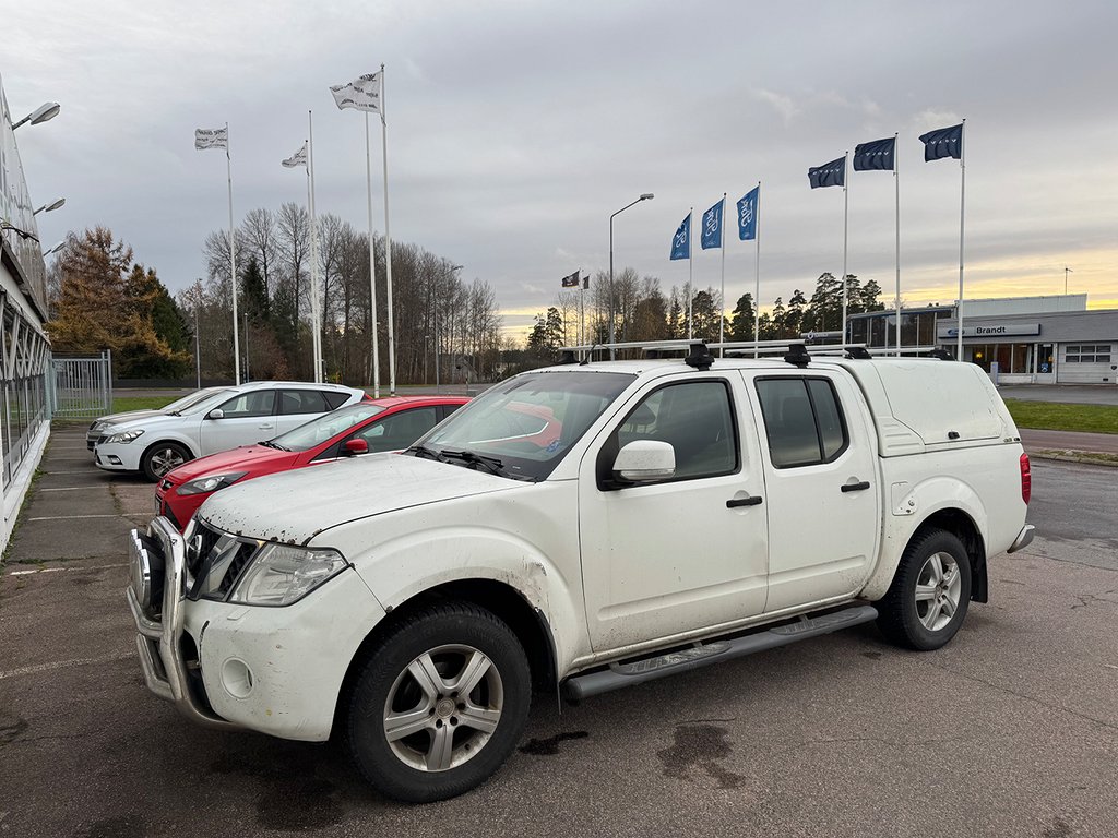 Nissan Navara Dubbelhytt 2.5 dCi 4x4 Euro 5 Automat!