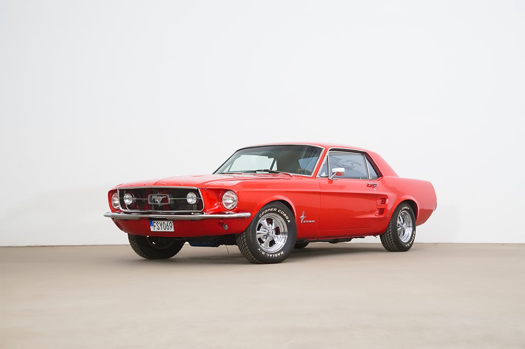 Ford Mustang Hardtop 350 V8
