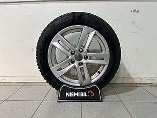 Audi A4 Avant 2.0 TFSI AWD Proline Drag Mvärm Psens S/V-hjul – bild 18