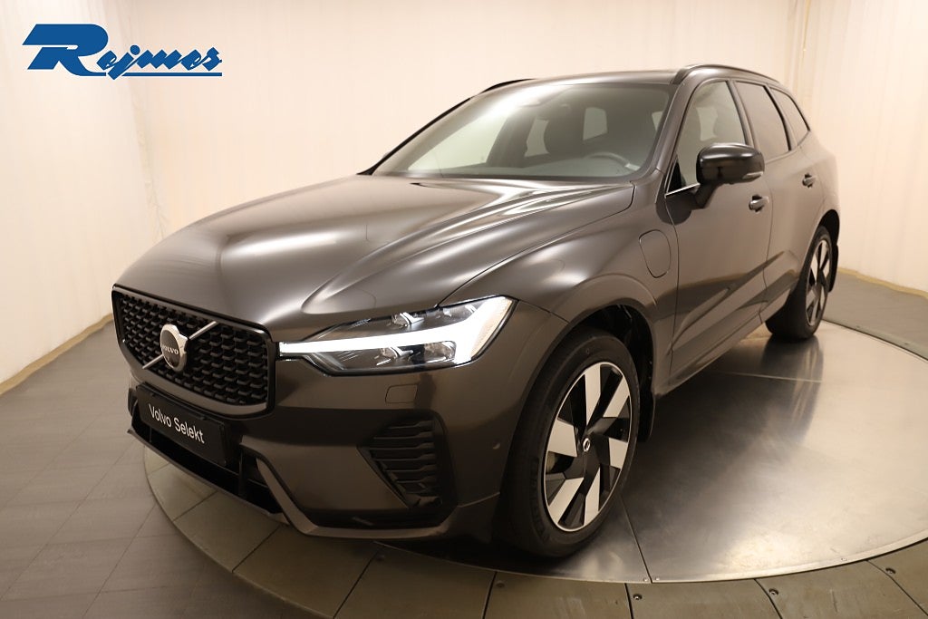 Volvo XC60 Recharge T6 II Plus Dark Edition.
