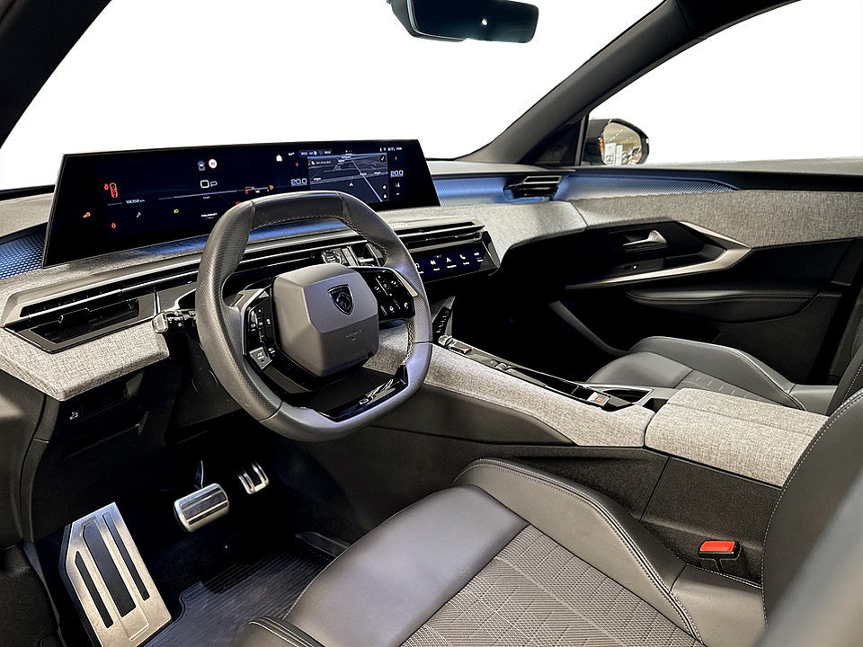 Bild på Peugeot 3008 GT Hybrid 145hk Aut CARPLAY KEYLESS