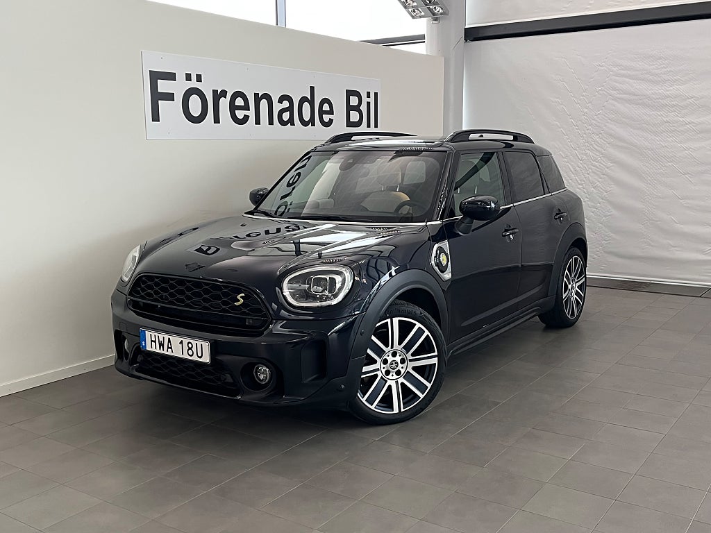 MINI Countryman Cooper SE ALL4 Panoramatak HUD Backamera