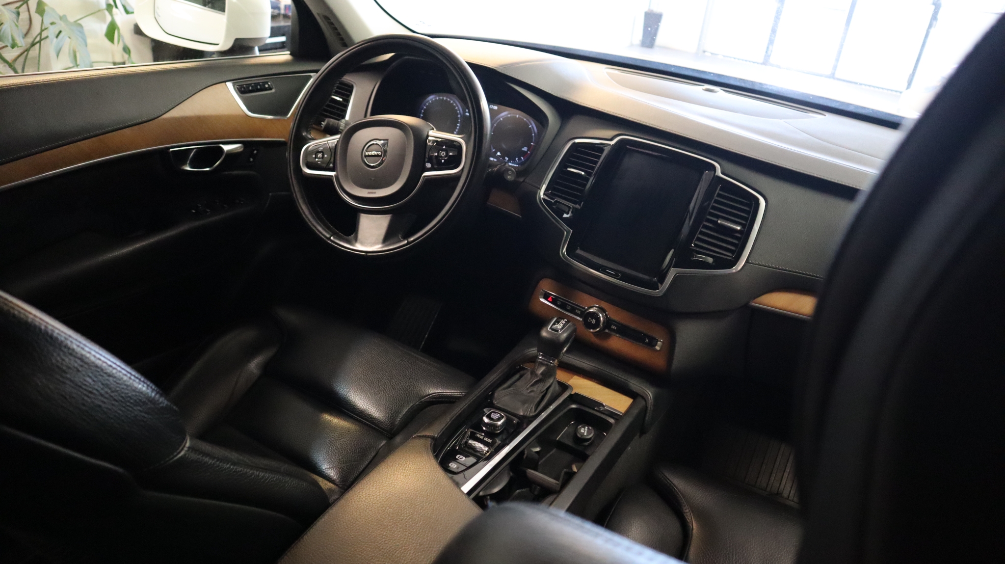 Volvo XC90 2019, photo 7/40