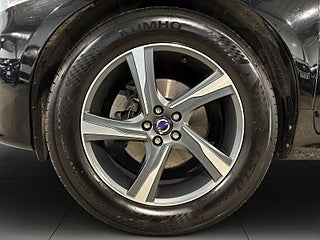 Volvo XC60 D5 AWD AUT R-Design Business Drag Värmare Kamera S&V – bild 14