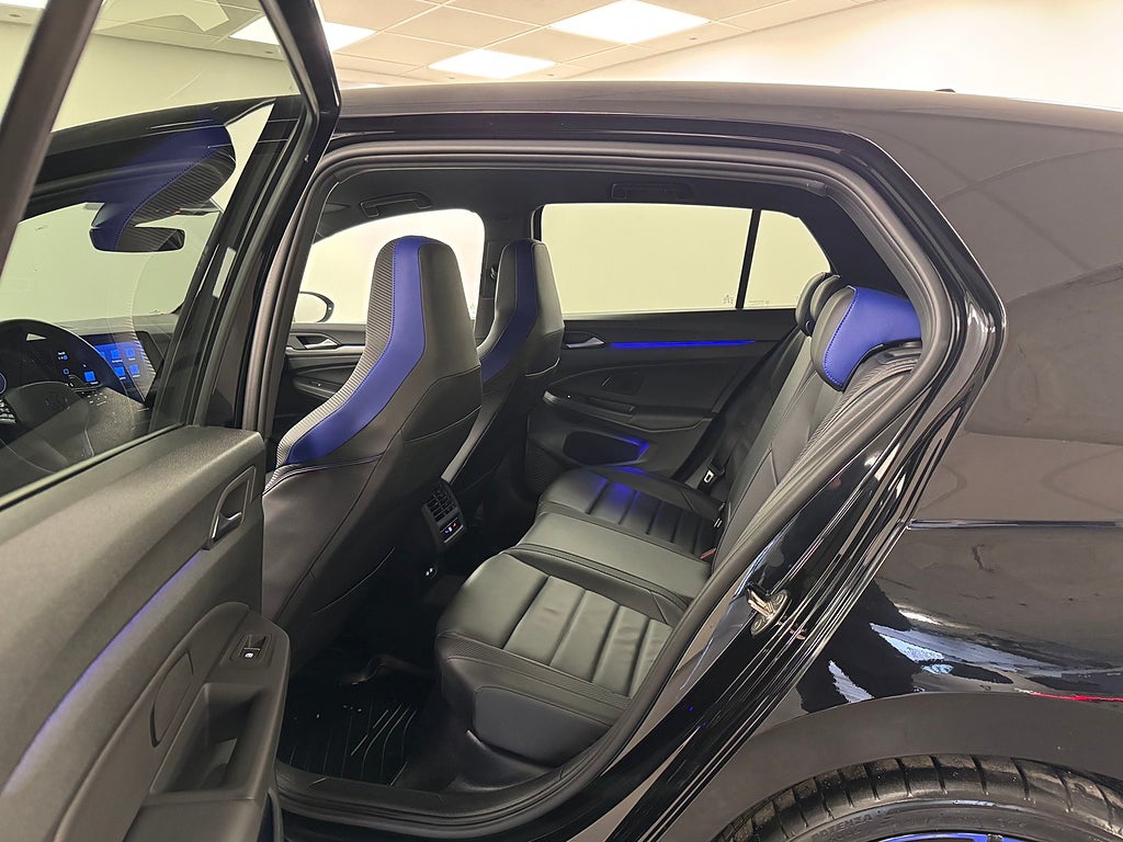 Volkswagen Golf 2024 - miniatyr 13