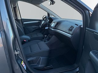 Volkswagen Sharan 7-sätes 2.0 TDI S&V-hjul/Drag/Dvärm/MOMS