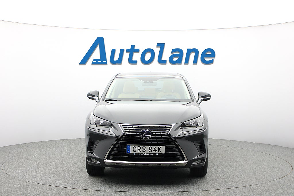 Lexus NX 300h AWD 2.5 AWD, Luxury Line,Pano, 360°-kamera, 197hk