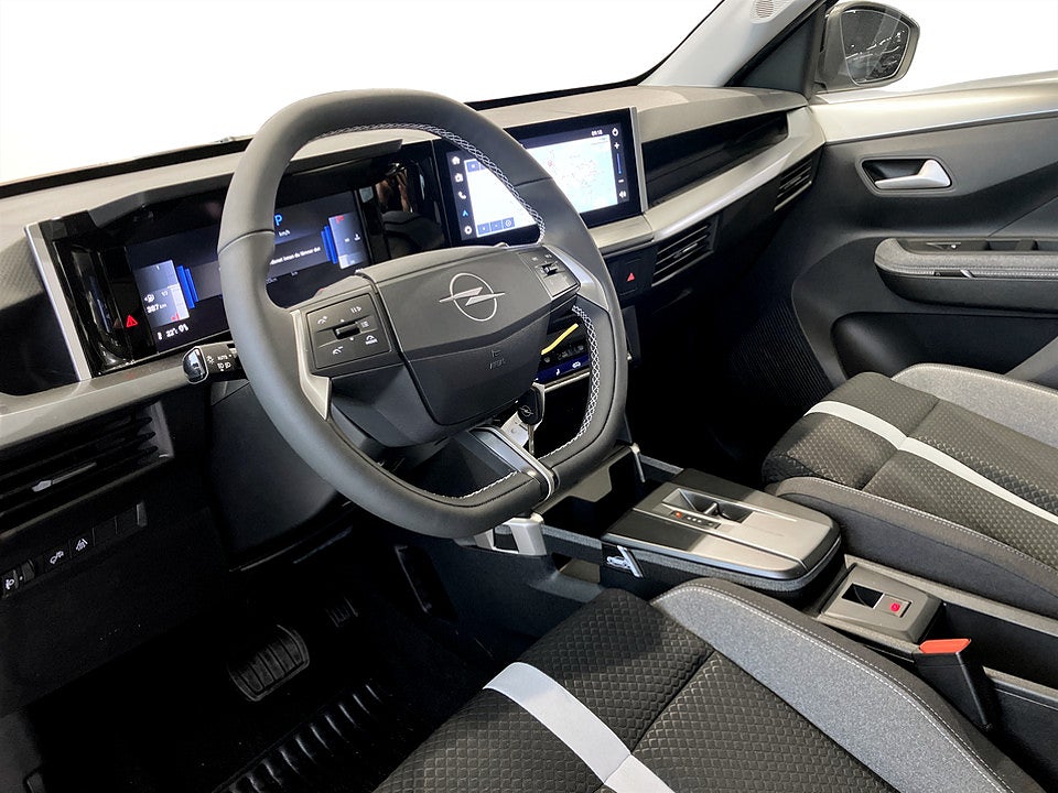 Bild på Opel Frontera GS Hybrid 145hk Aut B-KAMERA NAVI