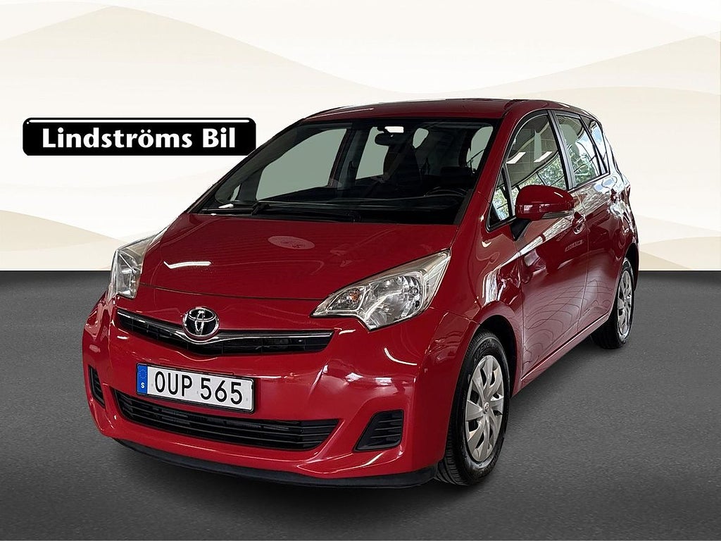 Toyota Verso-S 1.33 Multidrive Plus Sommar/Vinterhjul