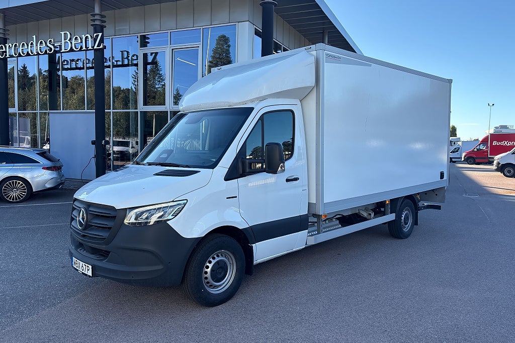 Mercedes-Benz eSprinter 420 Chassi 113 kWh Volymskåp 