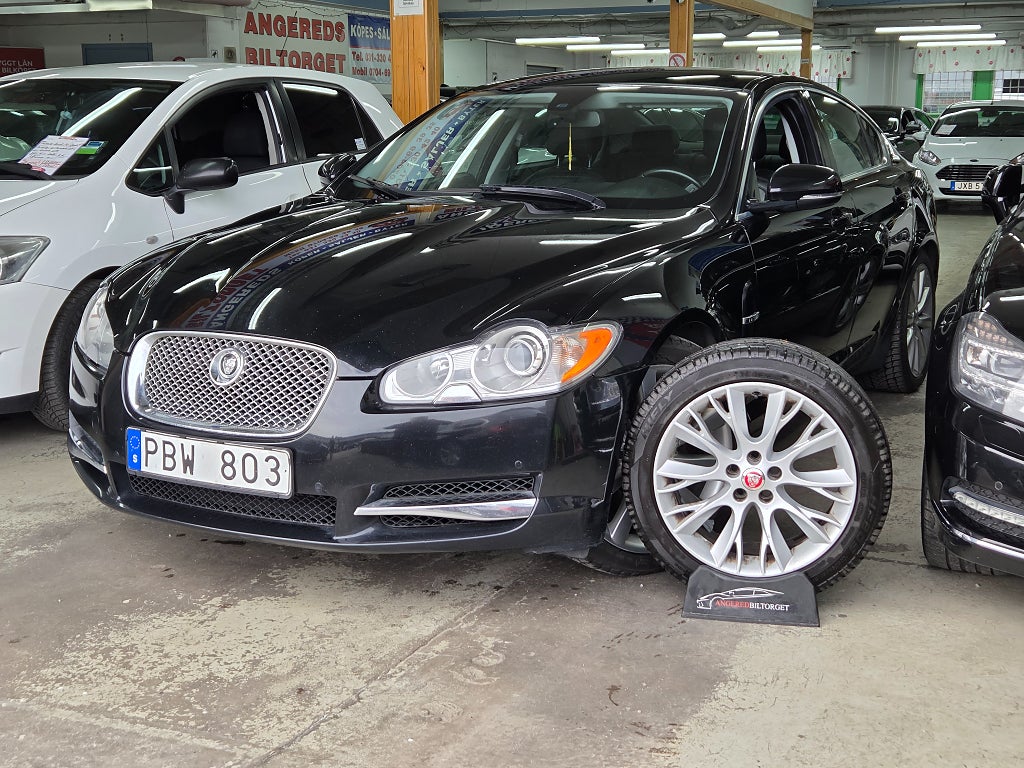 Jaguar XF 3.0 V6