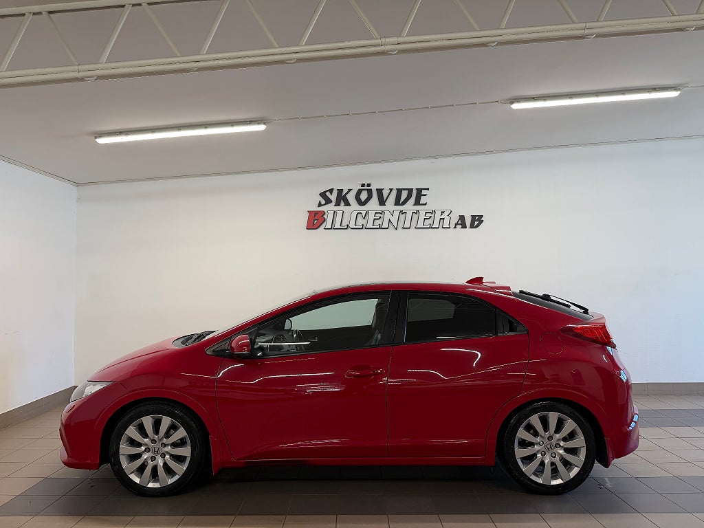 Honda Civic 1.8 i-VTEC Backkamera/Panorama/Keyless/Skinn/Bluetooth