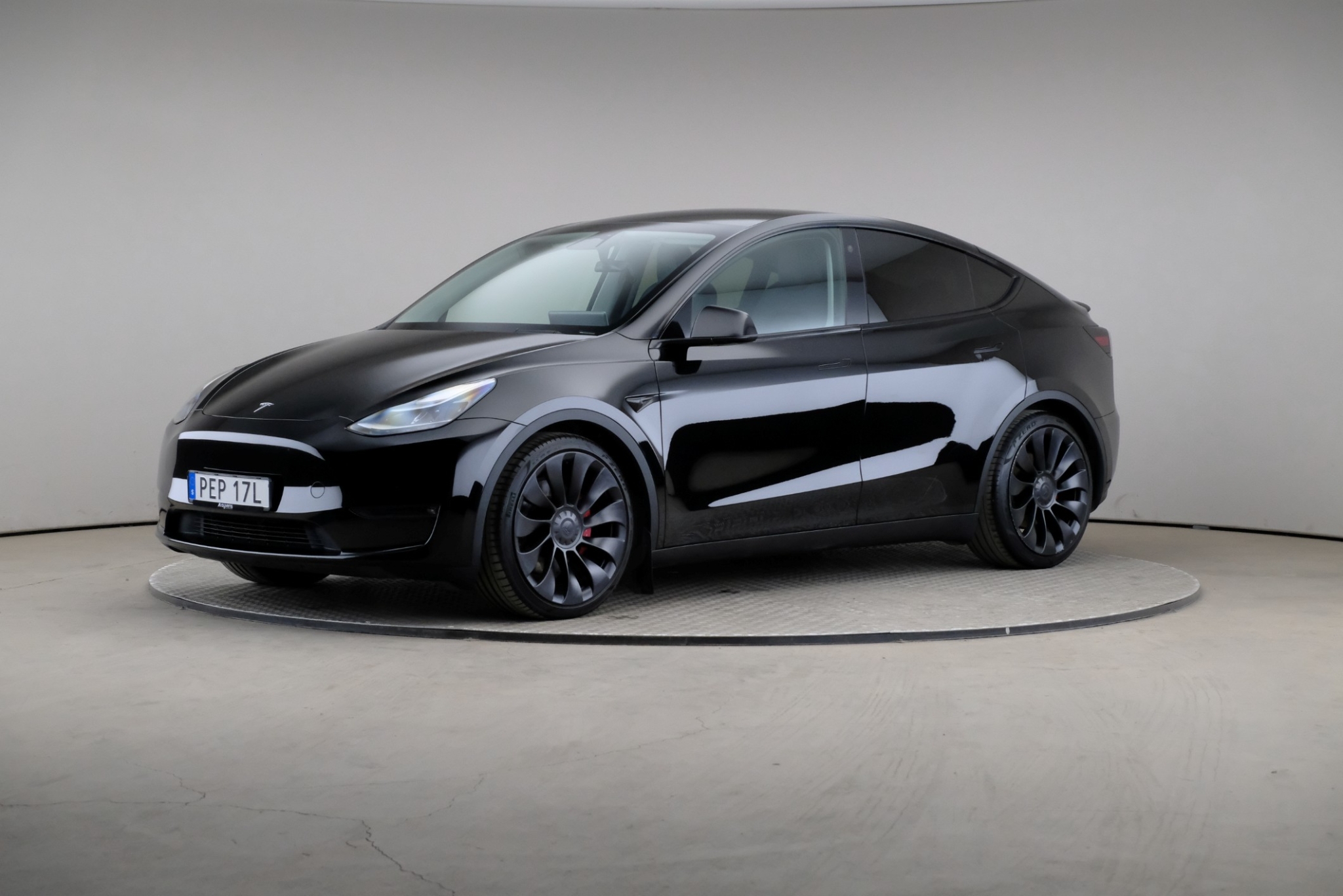 Tesla Model Y Performance 534hk AWD 2024, bild 4/10