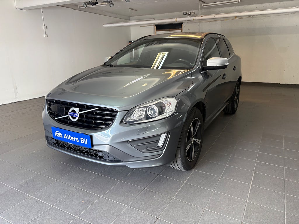 Volvo XC60 D4 AWD Geartronic Classic R-Design  panorama 
