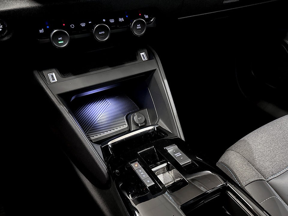 Bild på Citroën e-C4 Shine 50kWh 136hk Aut B-KAMERA RATTVÄRME