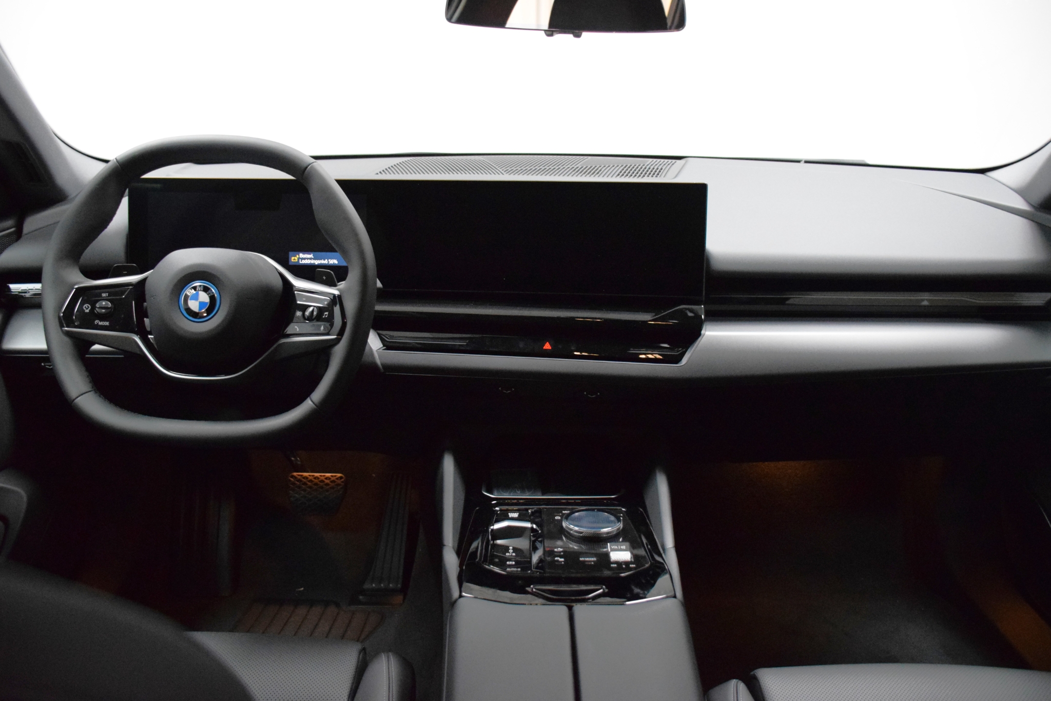 BMW 530 e Touring 2025, bild 3/50