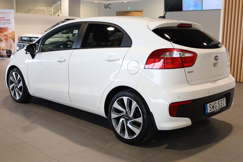 Kia Rio 1,2 84hk Special Edition Navi Backkamera Bluetooh 2016