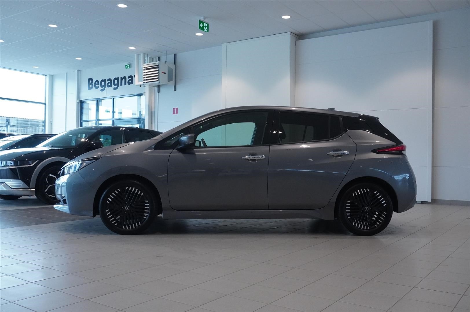 Nissan Leaf 5dr N-Connecta 39 kWh 2022, kuva 3/48