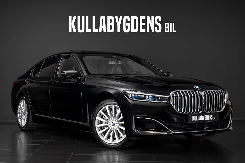 BMW 750 i xDrive | HUD | H&K | Glaslucka |  Motorvärmare 