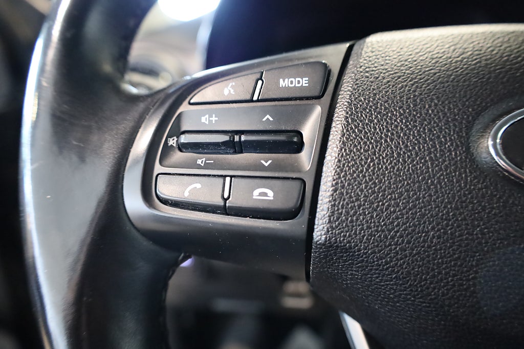 Hyundai i10 1,0 blue Advanced Automat l ACC l Kamera l P-sensor