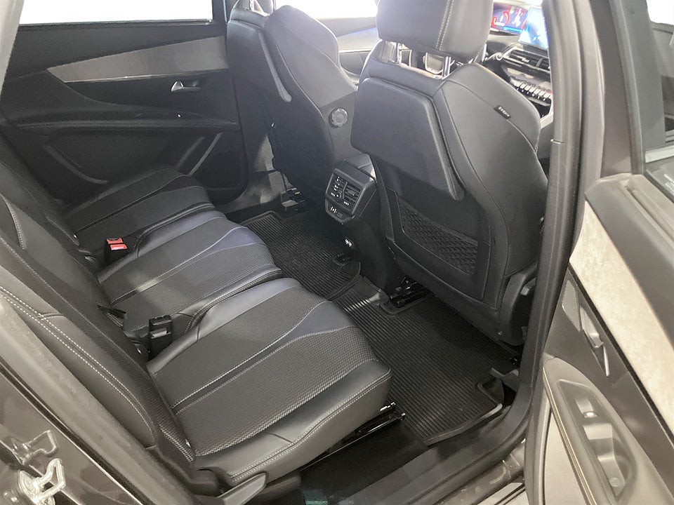 Bild på Peugeot 5008 GT 1.2 PT 130hk Aut 7-SITS B-KAMERA NAVI