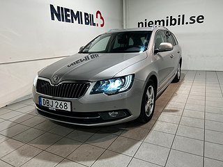 Skoda Superb Kombi 2.0 4x4 Elegance Drag Dvärm S/V-hjul
