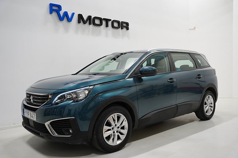 SUV Peugeot 5008 1 av 17