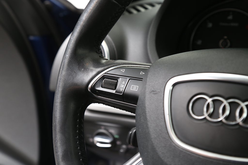 Audi A3 1,6 TDI 110hk Ultra Attraction Sportback 2014