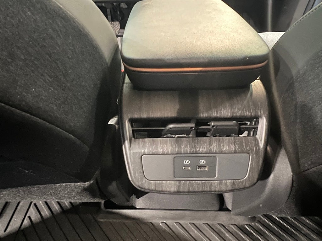 Nissan Ariya Advance 63kWh 218hk | Moms | 40mils räckvidd 2023