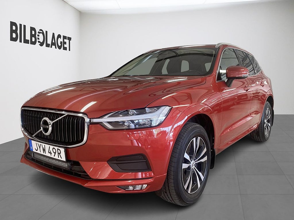 Volvo XC60 B4 AWD Diesel Momentum Advanced Edt