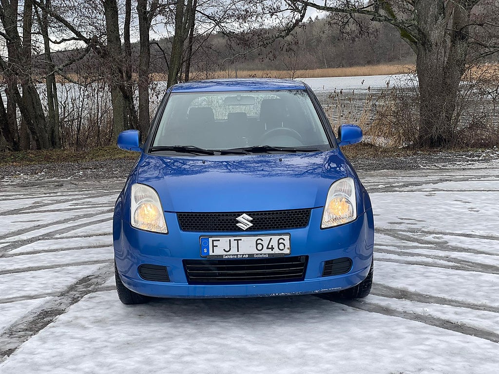 Suzuki Swift 5-dörrar 1.3 GL 92hk