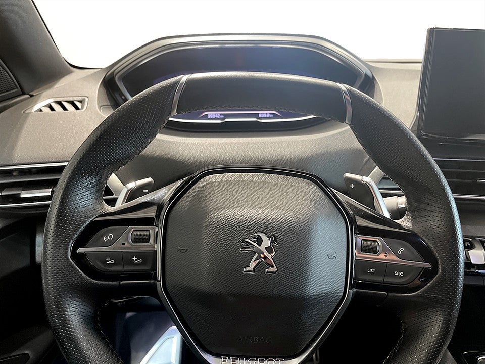Bild på Peugeot 3008 GT 1.2 PT 130hk Aut B-KAMERA CARPLAY