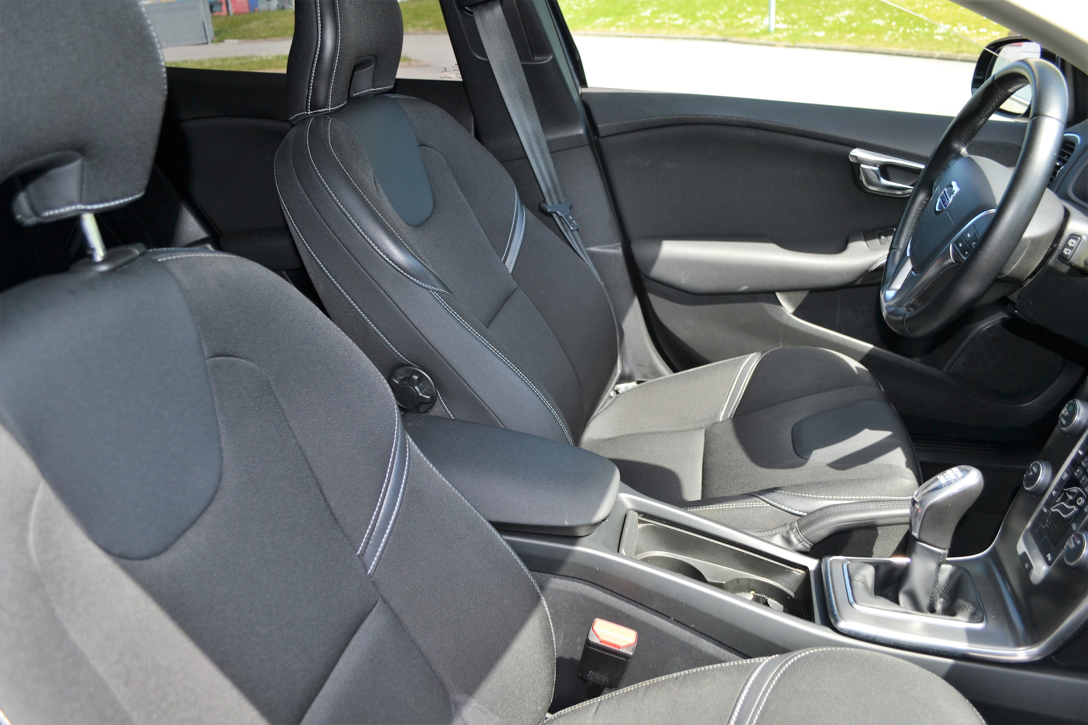 Volvo V40 D2 115hk TOPPSKICK 2013, bild 7/33