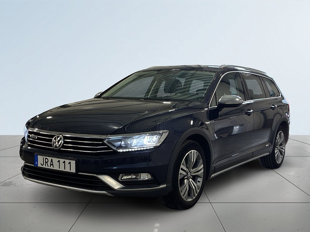 Volkswagen Passat Alltrack 2.0 TDI BMT 4M Drag Värmare Kamera Psens Fullservad S&V