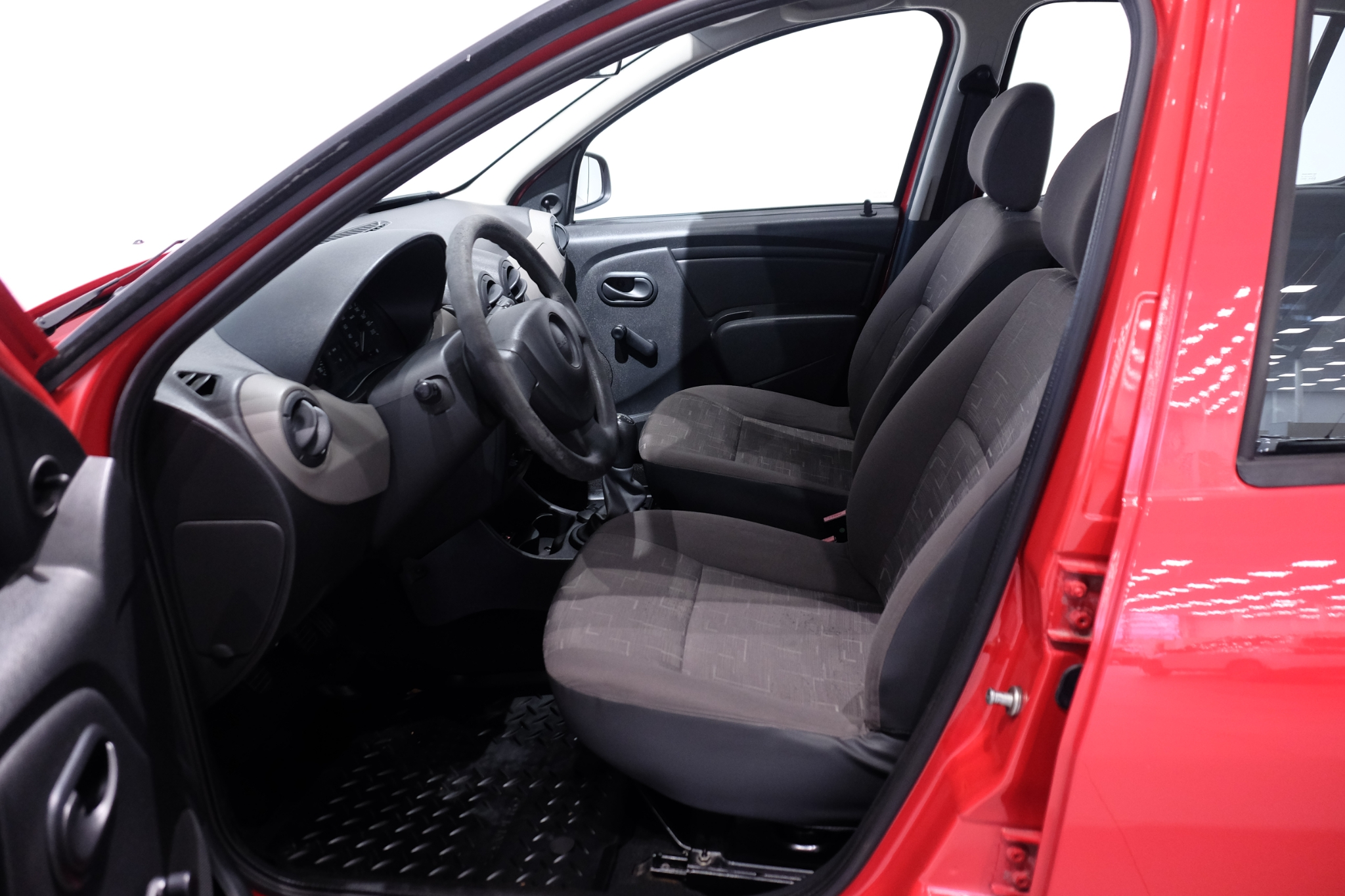 Dacia Sandero 1,6 87hk E85 2010, bild 4/34
