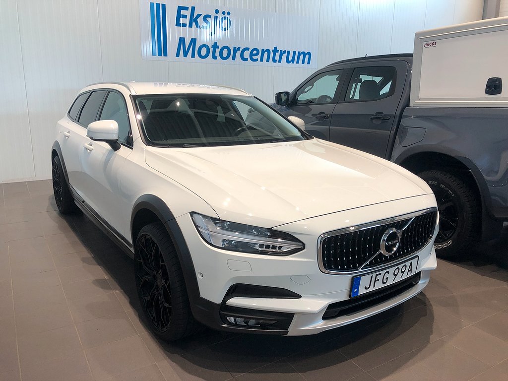 Volvo V90 Cross Country D4 AWD Geartronic Momentum Euro 6