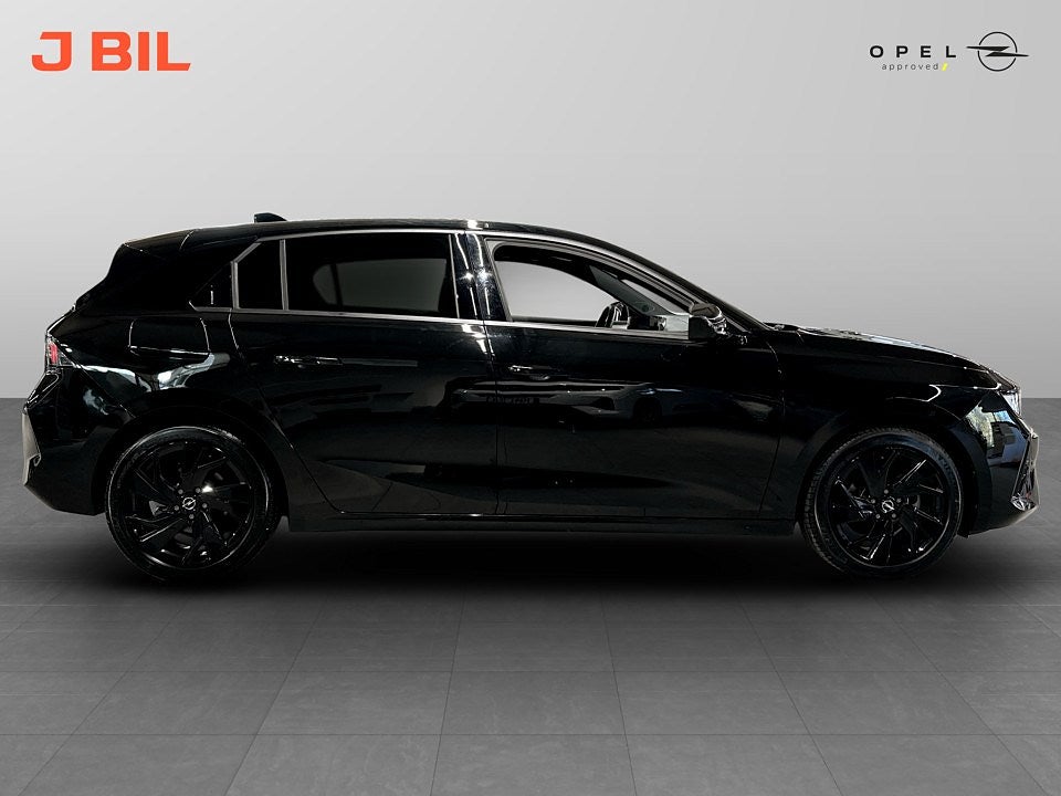 Bild på Opel Astra 5D GS 1.2 PT 1.2 130hk Aut - 360-KAMERA, CARPLAY