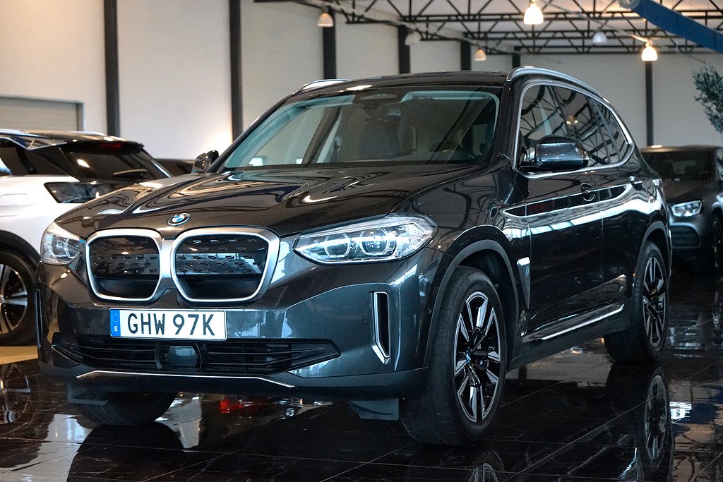 BMW X3 iX3 Charged 286 HK Navi Kamera Panorama 