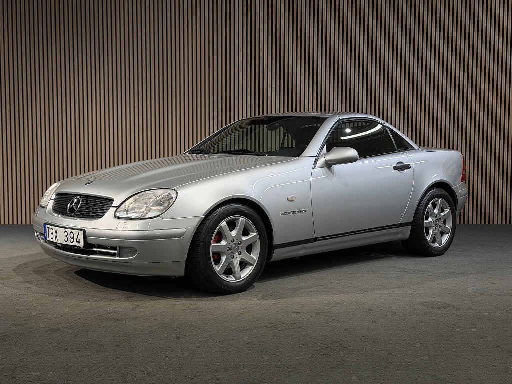 Mercedes-Benz SLK 230 Kompressor/El Plåtcab/Lågmil/Bluetooth