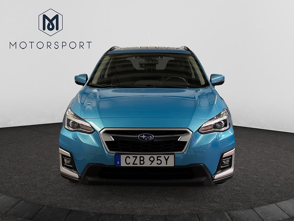 Subaru XV e-Boxer 4WD XFuel Aut Summit Ad-fart Navi Taklucka Drag bild 8
