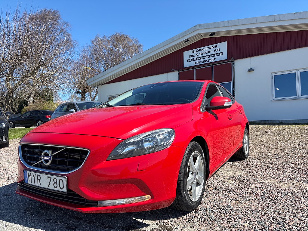 Volvo V40 D2 Kinetic Euro 5 / Back-kamera