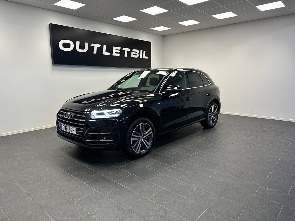 Audi Q5 55 TFSI e Quattro 367hk S line Drag B-kamera Matrix