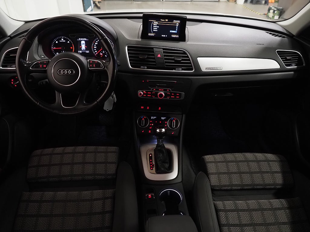 Audi Q3 2.0 TDI 150hk quattro S Tronic | Drag | PDC | 2017