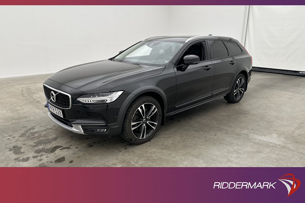 Volvo V90 Cross Country D4 AWD Pro VOC Värm Pano Kamera Drag