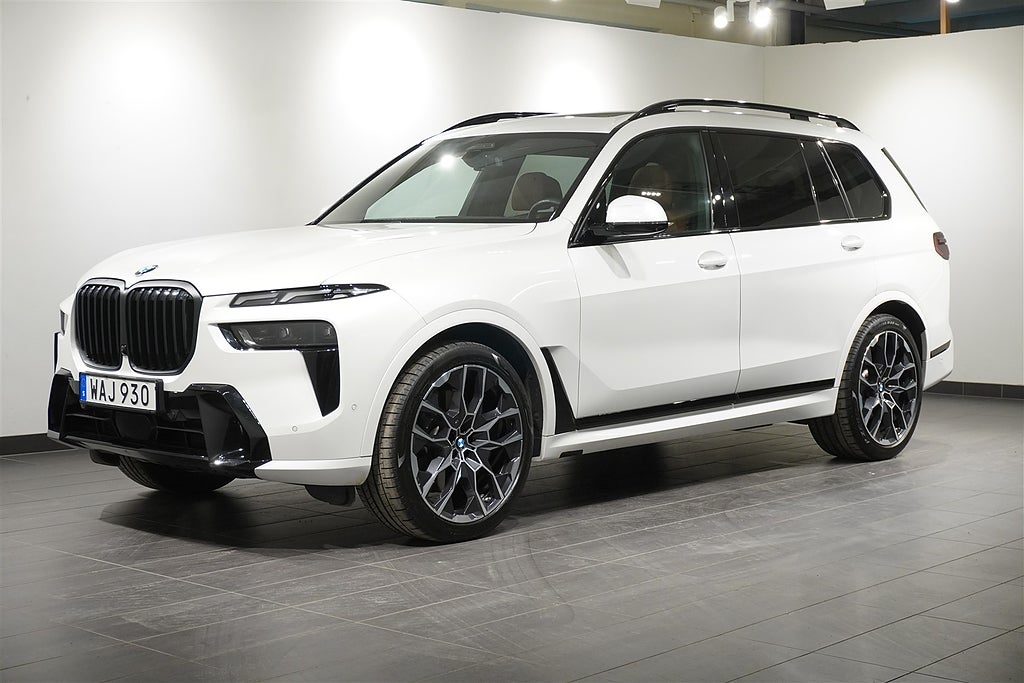 BMW X7 xDrive40i 3,95% ränta M Sport Pro Exclusiv Drag B W Sky Lounge D