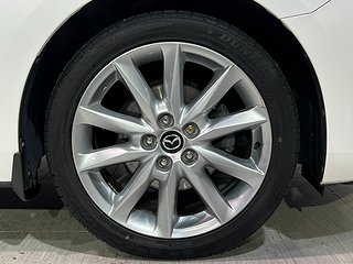 Halvkombi Mazda 3 9 av 29
