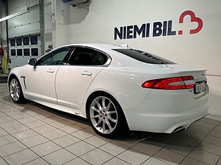 Jaguar XF 3.0 V6 AWD Taklucka Kamera GPS Meridian S/V-hjul