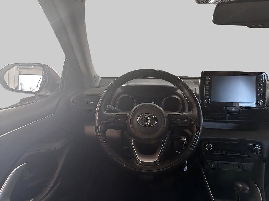 Toyota Yaris 2021 - miniatyr 9