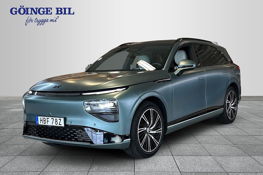 XPENG G9 Performance AWD Premium Komfort/ Drag/ V2L/ XPilot/ Pano/ Luftfj