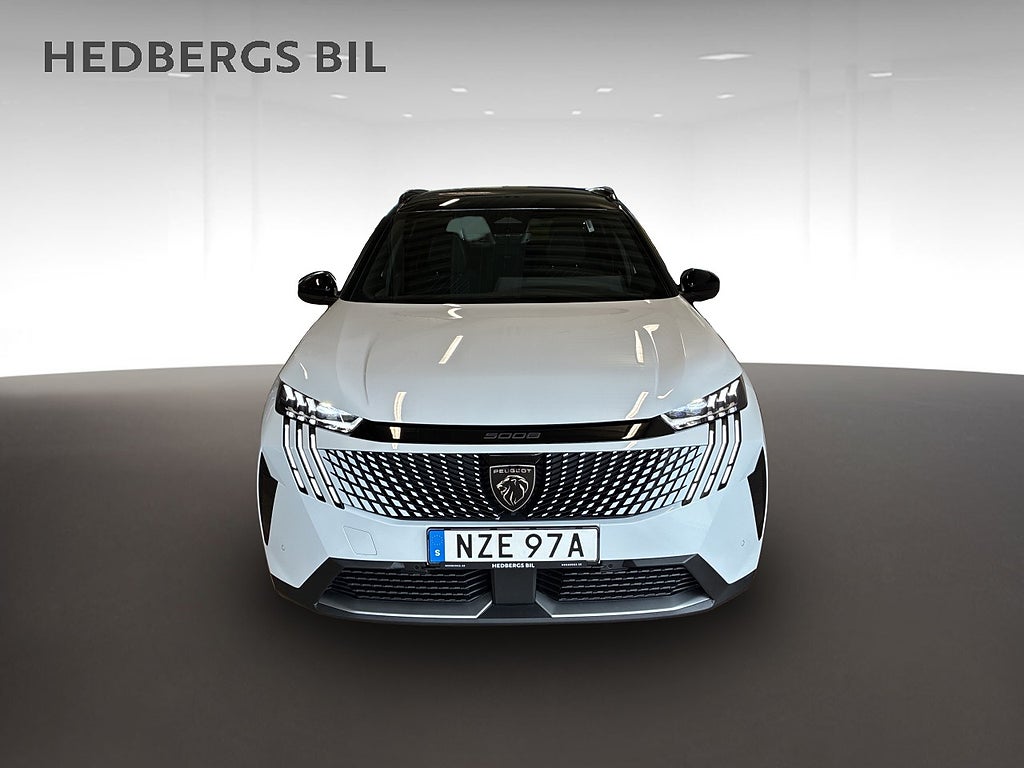 Peugeot 5008  GT HYBRID 145HK thumbnail